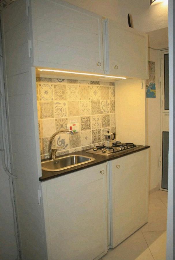 Piccola Maison Nel Centro Di Napoli Zewnętrze zdjęcie