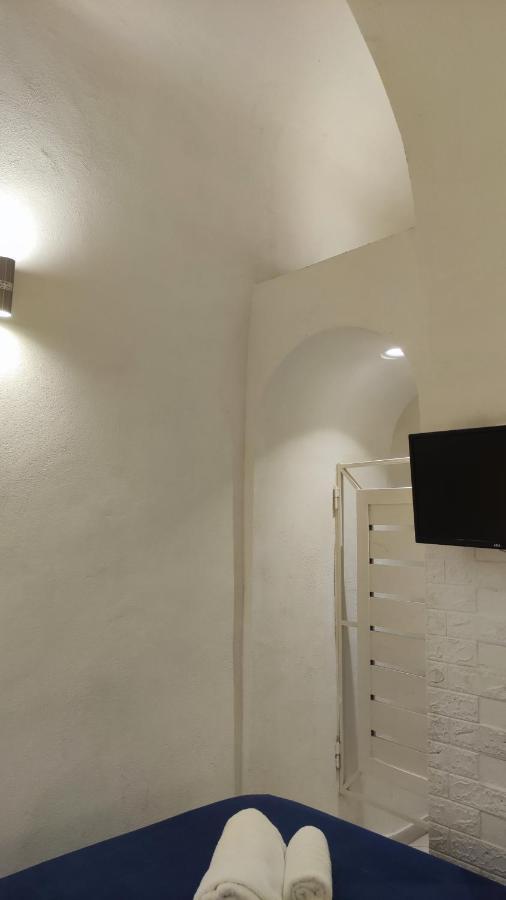 Piccola Maison Nel Centro Di Napoli Zewnętrze zdjęcie